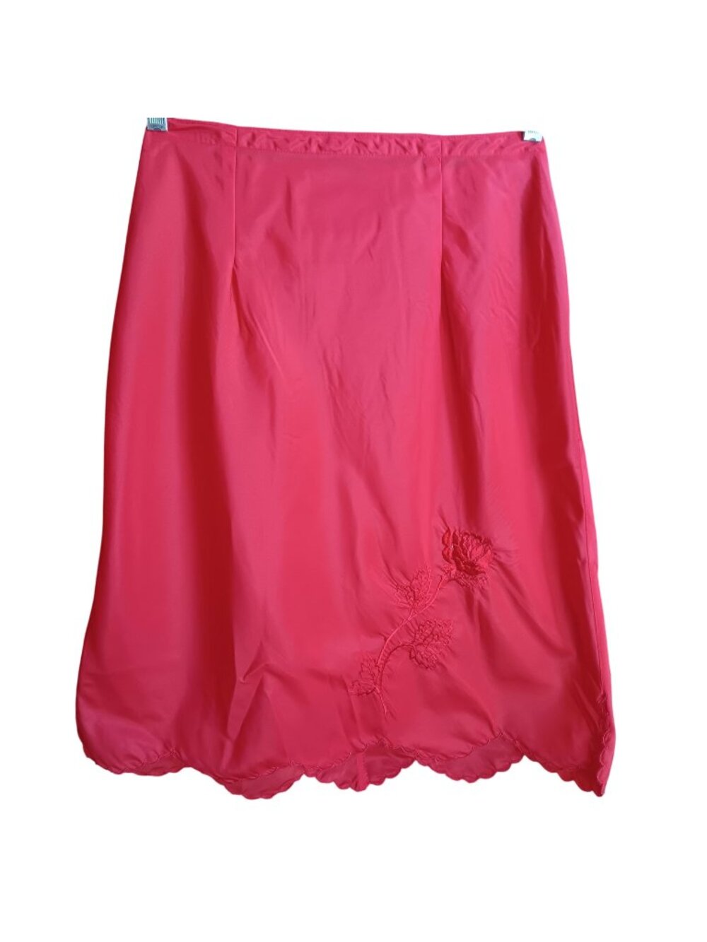 30R True Vintage Petticoat 1/2 Slip Skirt Charmode Red Embroidered Rose Scallope